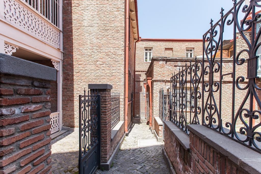 Apartment On Saadi Str Old Tbilisi Rom bilde