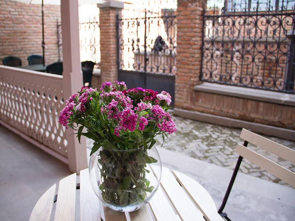 Apartment On Saadi Str Old Tbilisi Rom bilde