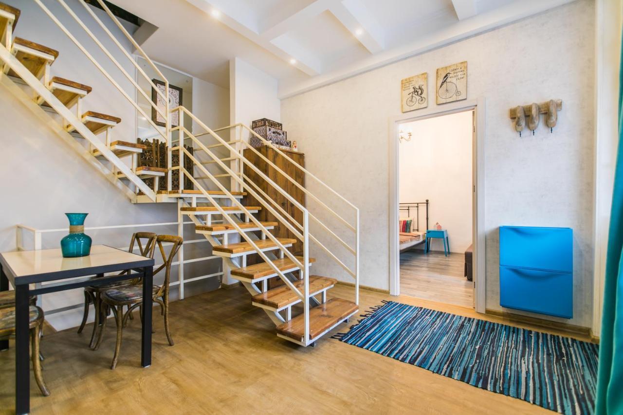 Apartment On Saadi Str Old Tbilisi Eksteriør bilde