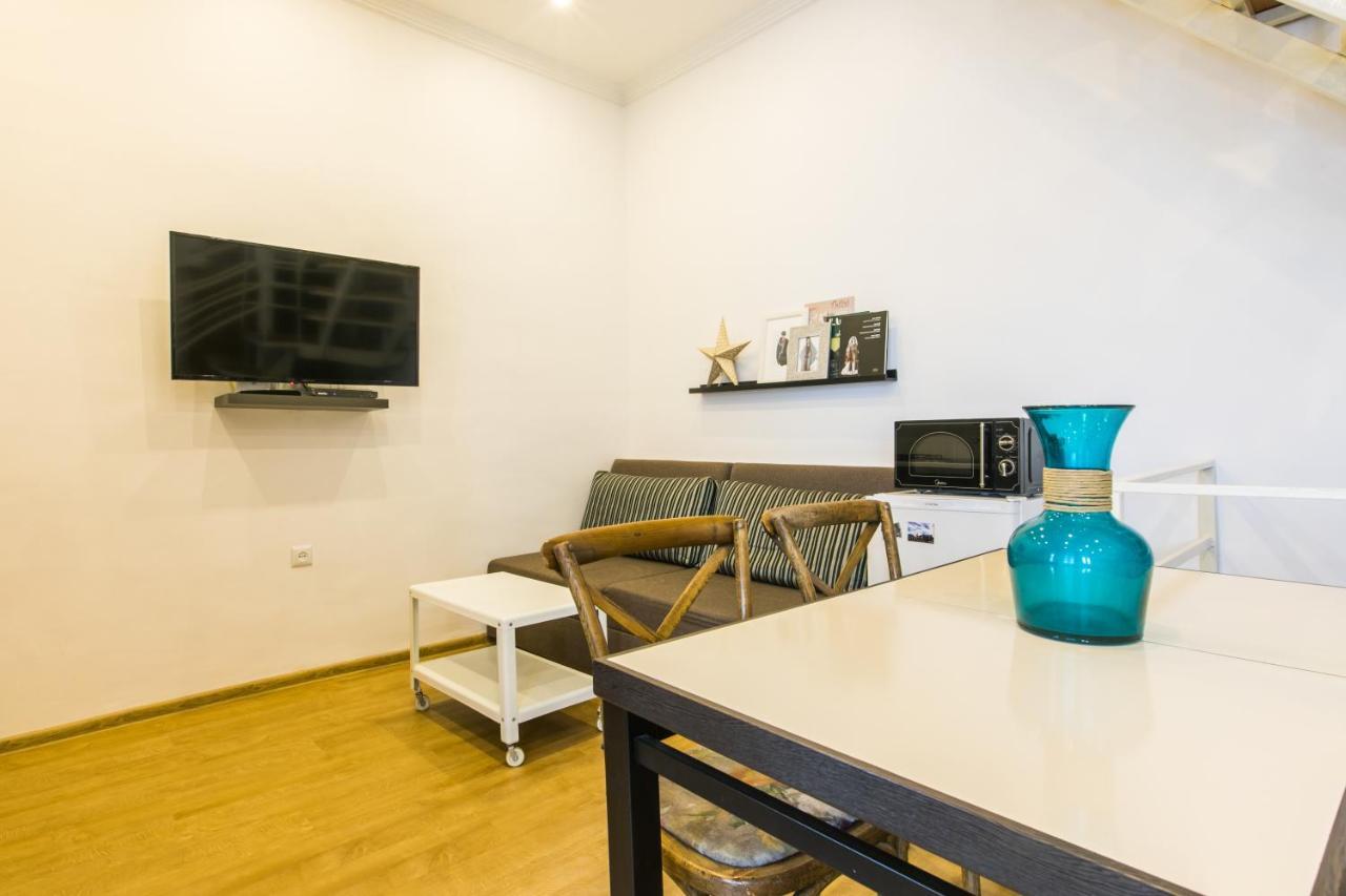 Apartment On Saadi Str Old Tbilisi Eksteriør bilde